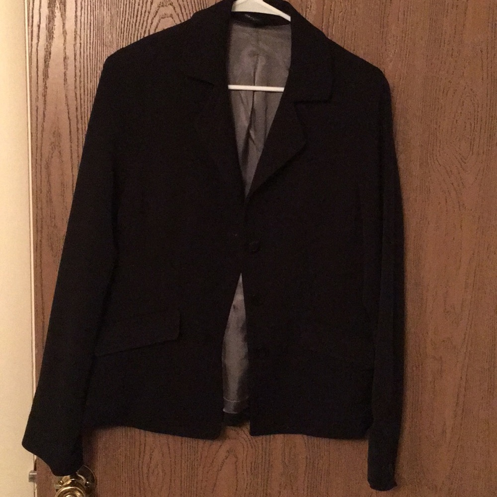 Women’s black Isda & Co Blazer